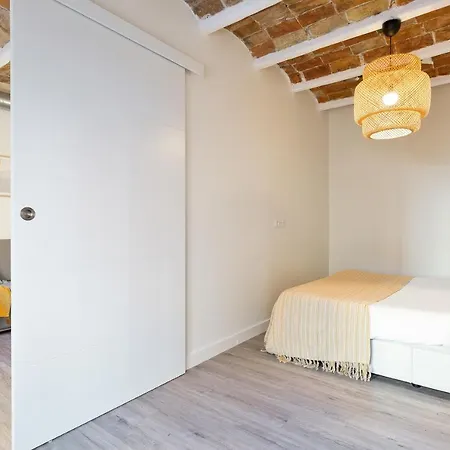 아파트 Modern Catalan By Olala Homes *