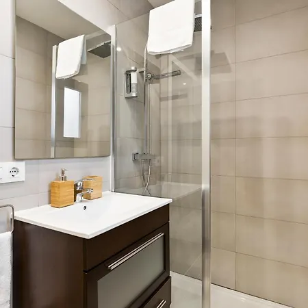 아파트 Modern Catalan By Olala Homes *