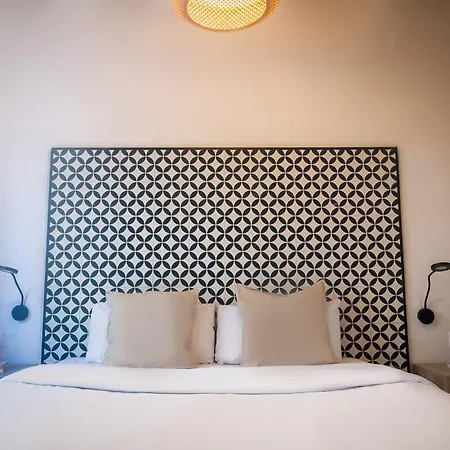 Modern Catalan By Olala Homes